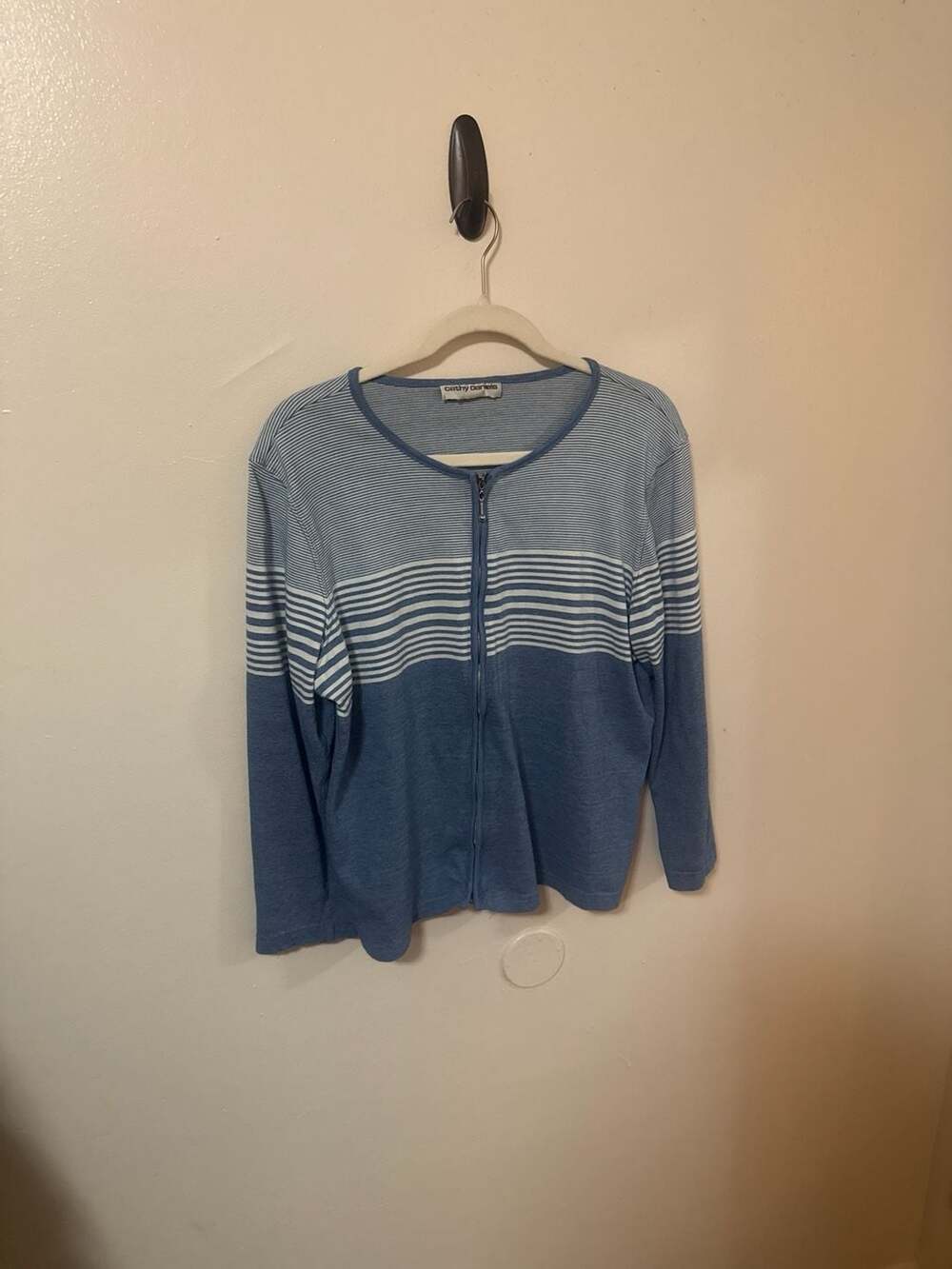 Cathy Daniels Women's Blue Striped Zip-Front Long Sleeve Lightweight Cardigan Sw